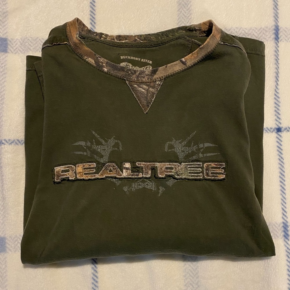 men’s long sleeve